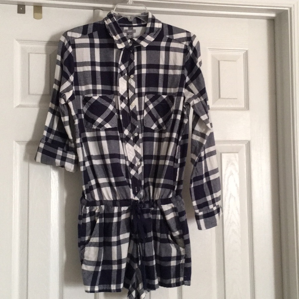 AERIE Medium Blue White Plaid Shorts Romper